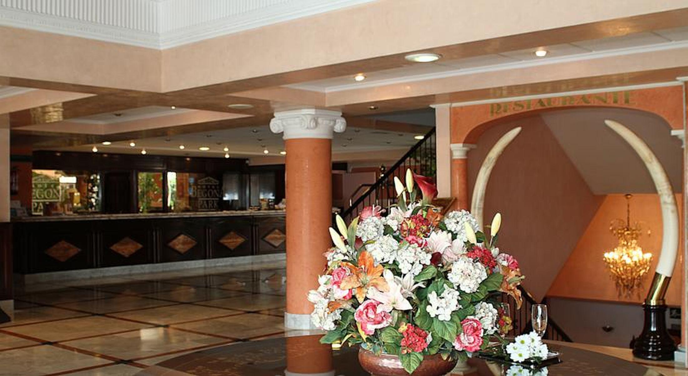 Hotel Begona Park Хихон Екстериор снимка
