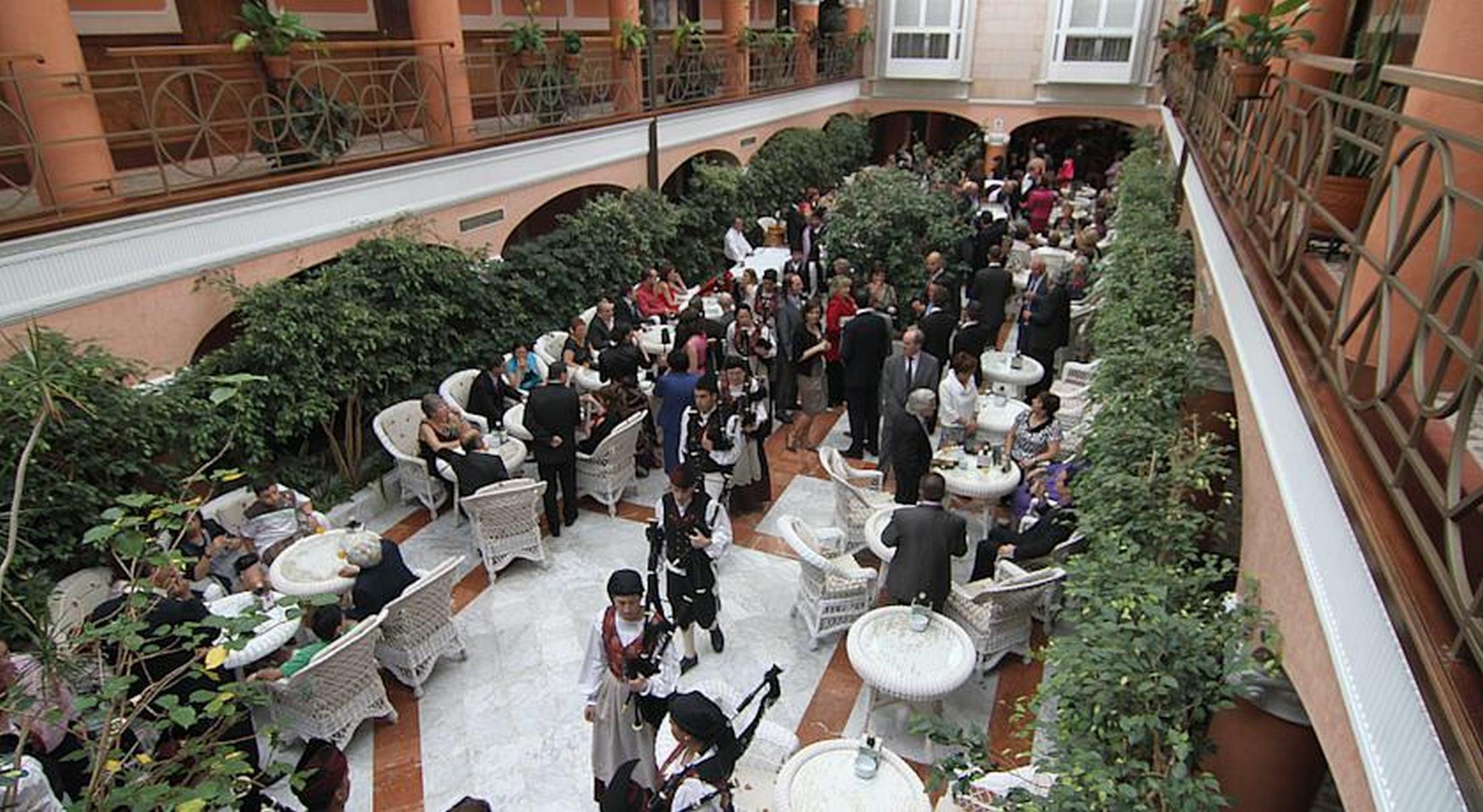 Hotel Begona Park Хихон Екстериор снимка