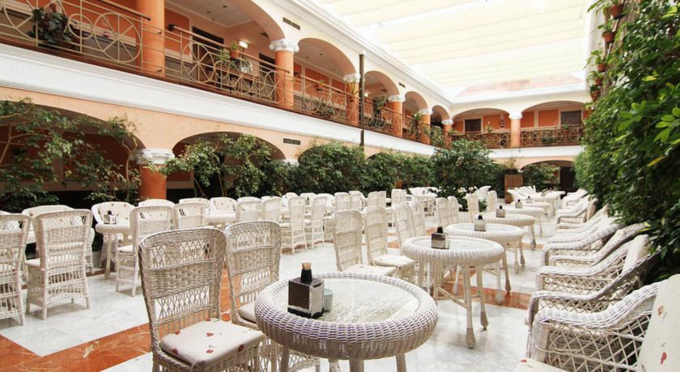 Hotel Begona Park Хихон Екстериор снимка