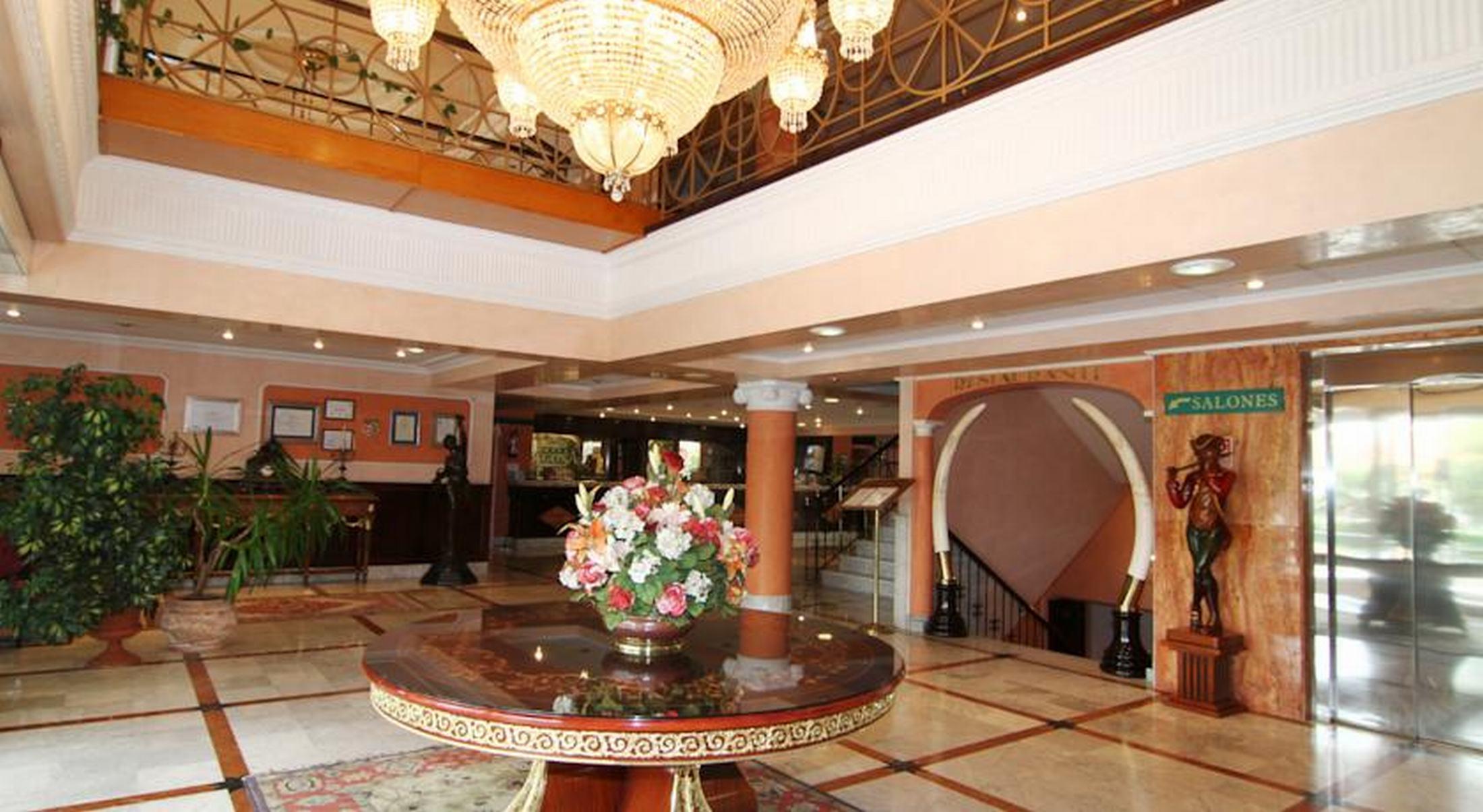 Hotel Begona Park Хихон Интериор снимка